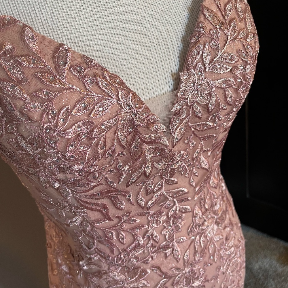 JVN by Jovani Rose Dusty Pink Lace Gown Mother of the Bride Wedding Prom Pageant